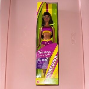 🌺 Surf City Teresa Barbie (Mattel #28419, 2001) – Friend of Barbie – NRFB
